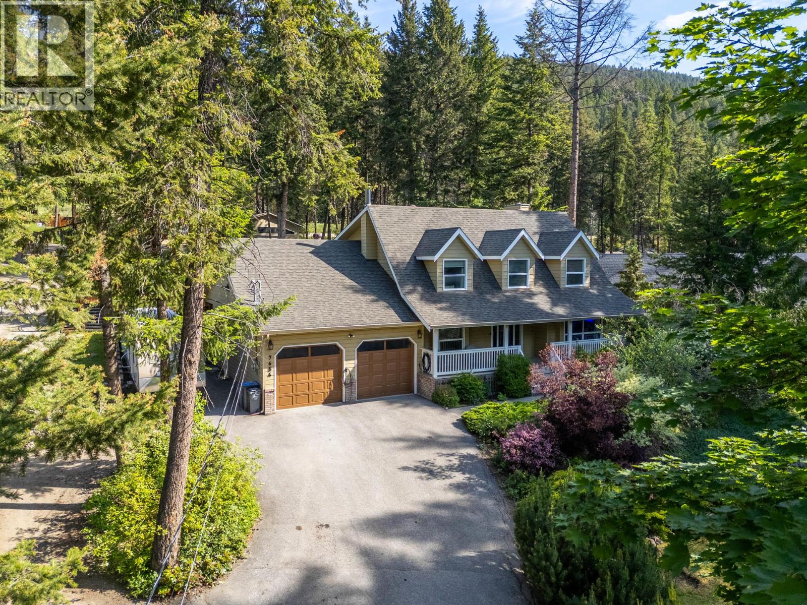 7654 Falconridge Crescent, Kelowna