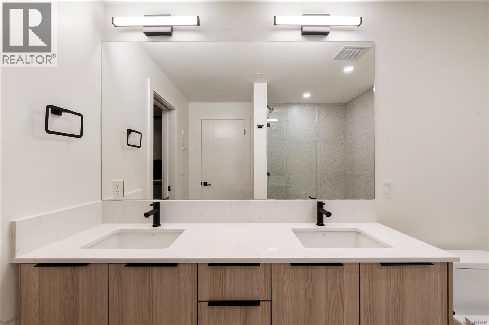 605 2337 Bear Mountain Parkway, Langford