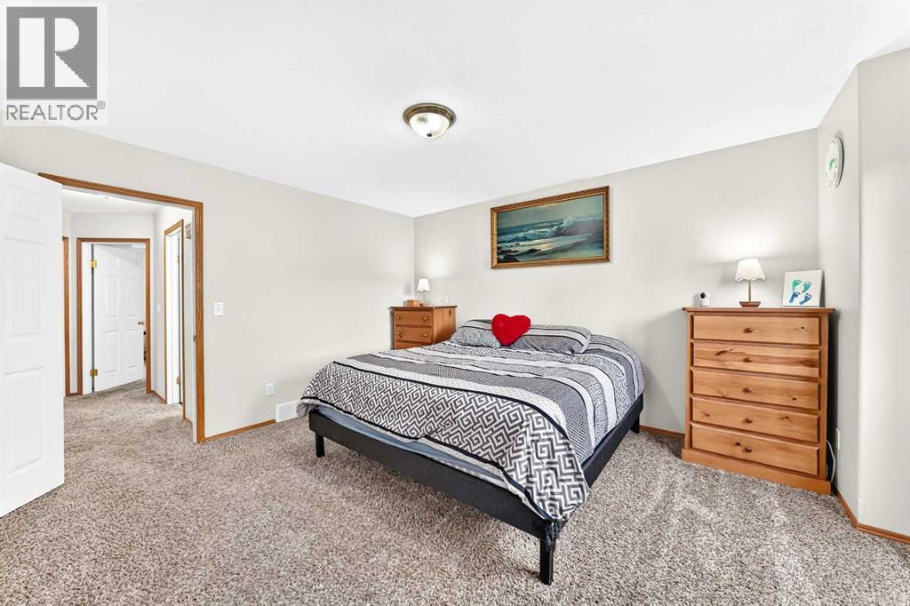 25 Lakeview Close - 16