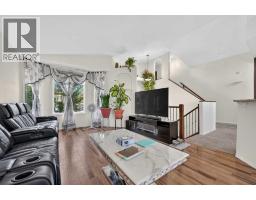 Living room - 62 Coalbanks Gate W, Lethbridge, AB T1J2A1 Photo 12