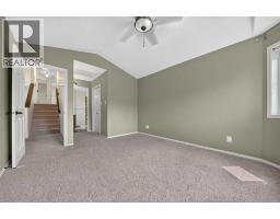 62 Coalbanks Gate W, Lethbridge, AB T1J2A1 Photo 21