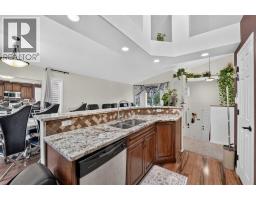 62 Coalbanks Gate W, Lethbridge, AB T1J2A1 Photo 18
