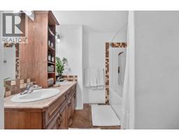 62 Coalbanks Gate W, Lethbridge, AB T1J2A1 Photo 22