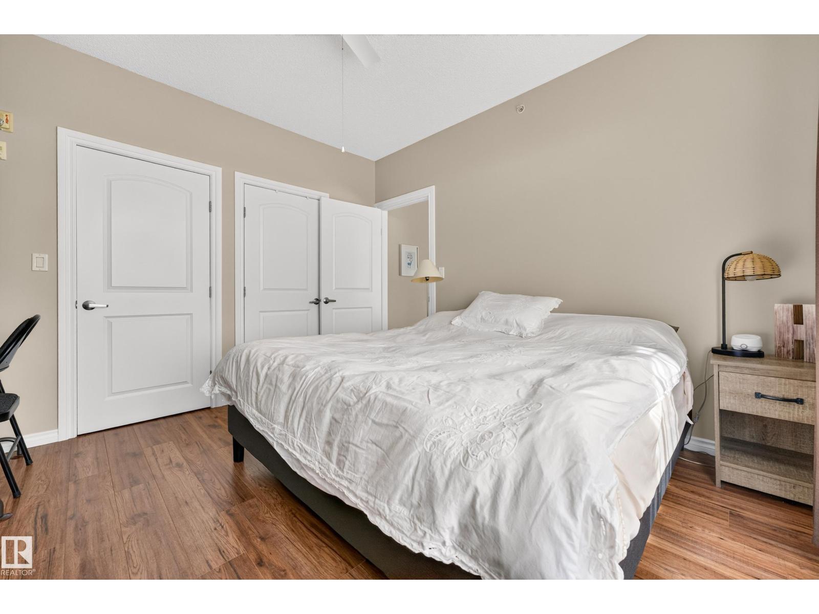 #420 9820 165 ST NW - 26