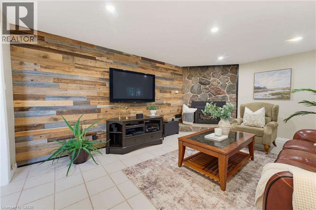 555 ELM RIDGE Place - Image 27