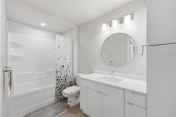 311 80 Philip Lee Drive, Winnipeg, MB R3W0M5 Photo 12