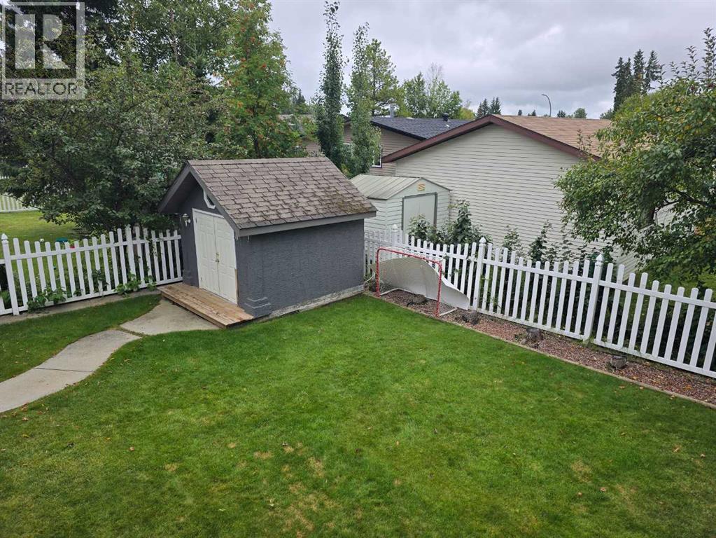 5215 16 AVE - Image 32