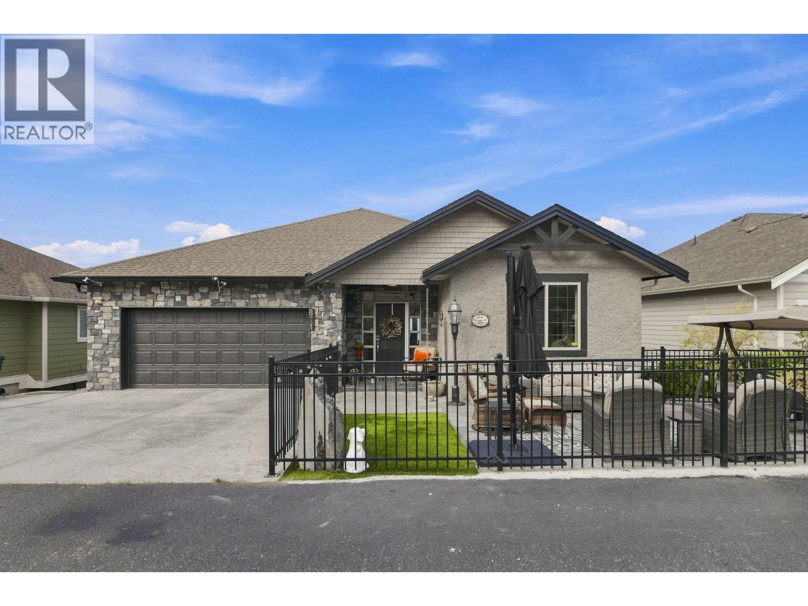 871 Kuipers Crescent, Kelowna