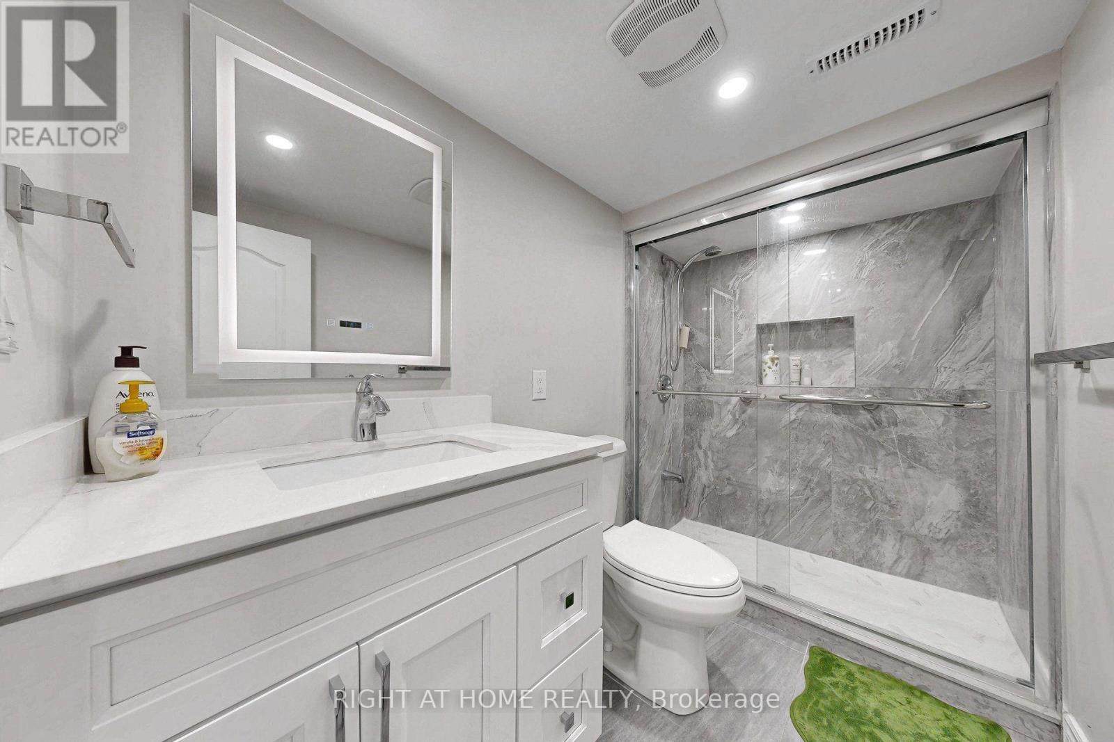 77 PEBBLEHILL SQUARE - 23