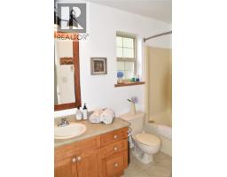 125 Maquinna Ave, Zeballos, BC V0P2A0 Photo 41