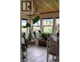 125 Maquinna Ave, Zeballos, BC V0P2A0 Photo 12