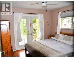 125 Maquinna Ave, Zeballos, BC V0P2A0 Photo 17