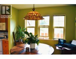 125 Maquinna Ave, Zeballos, BC V0P2A0 Photo 11