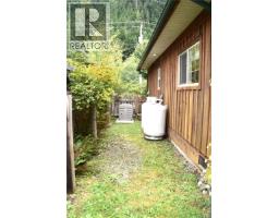 125 Maquinna Ave, Zeballos, BC V0P2A0 Photo 54