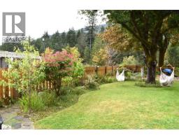 125 Maquinna Ave, Zeballos, BC V0P2A0 Photo 25