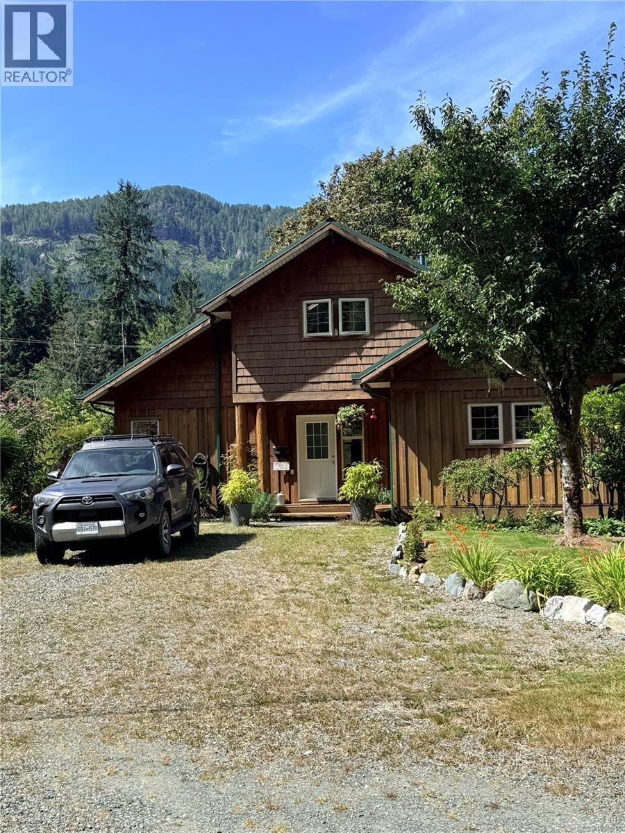 125 Maquinna Ave - Image 62