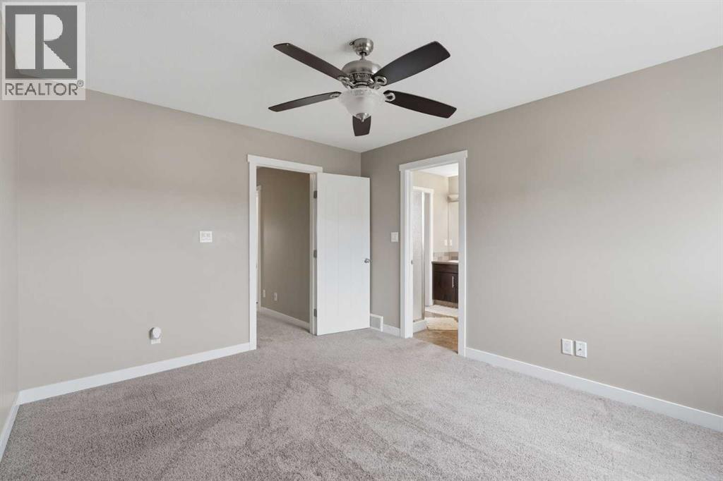 Listing photo – 8 Rowberry Court, Sylvan Lake
