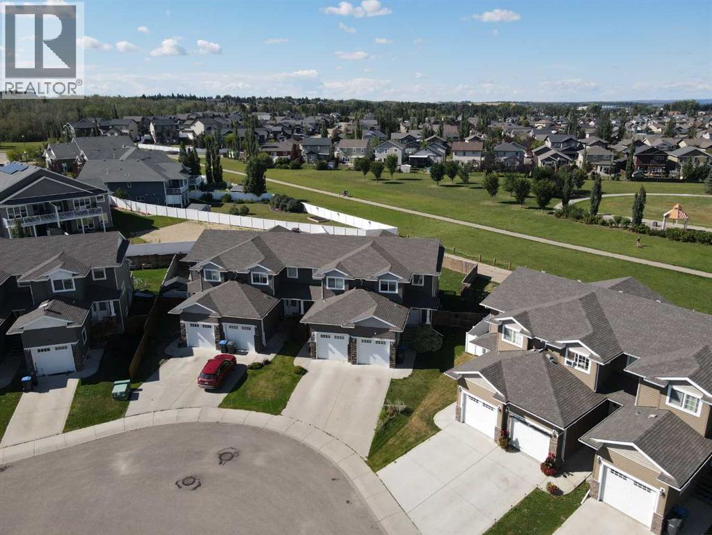 Listing photo – 8 Rowberry Court, Sylvan Lake