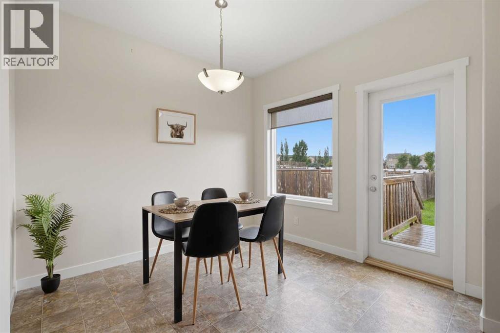 Listing photo – 8 Rowberry Court, Sylvan Lake