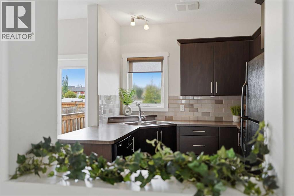 Listing photo – 8 Rowberry Court, Sylvan Lake
