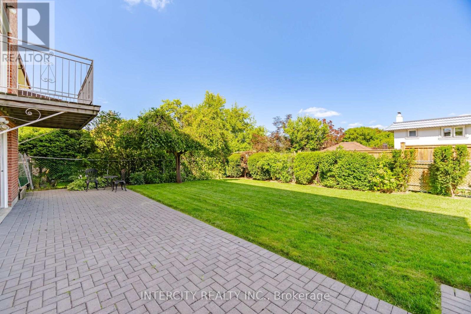146 JULES AVENUE - Image 45