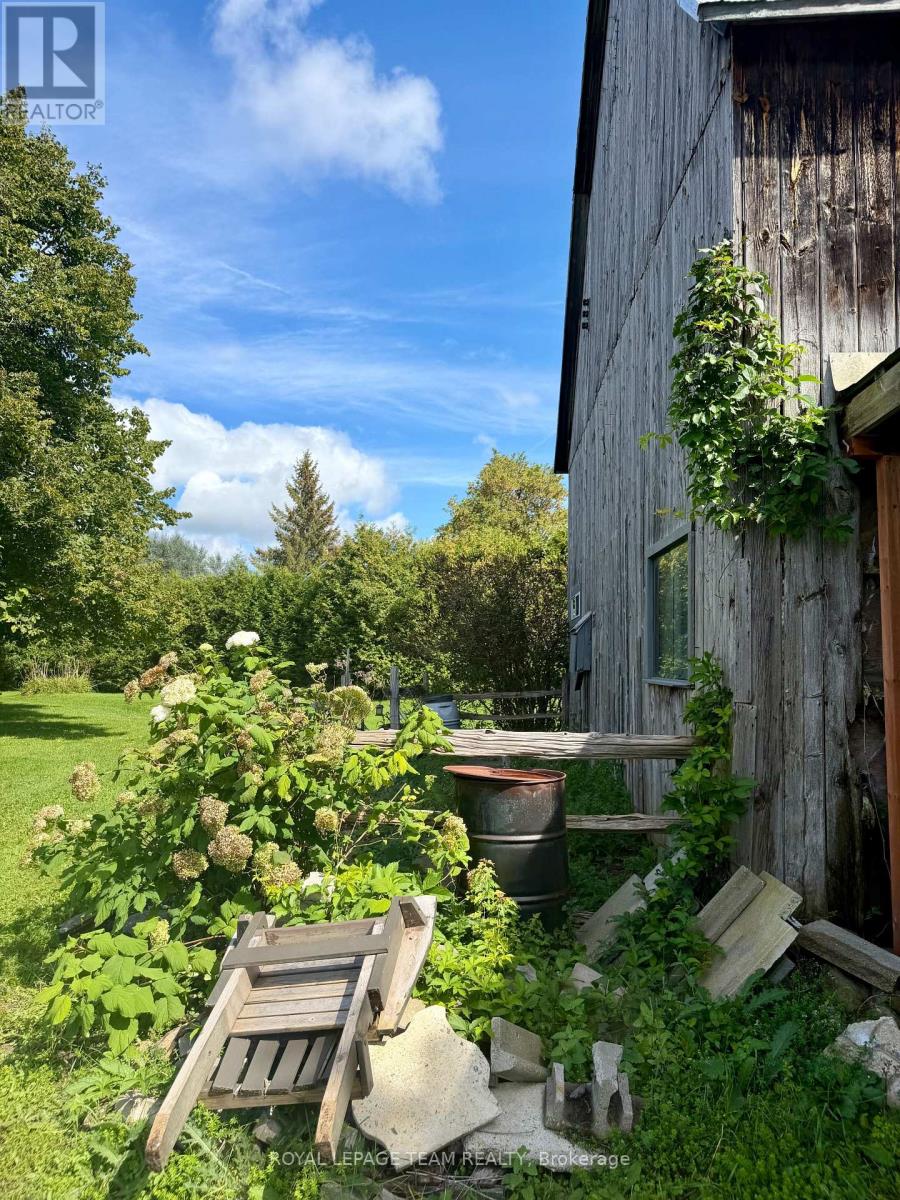 670 VAN BUREN STREET - 38