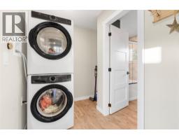 5469 Riverview Frontage Road, Ta Ta Creek, BC V0B2H0 Photo 11