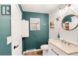 5469 Riverview Frontage Road, Ta Ta Creek, BC V0B2H0 Photo 41