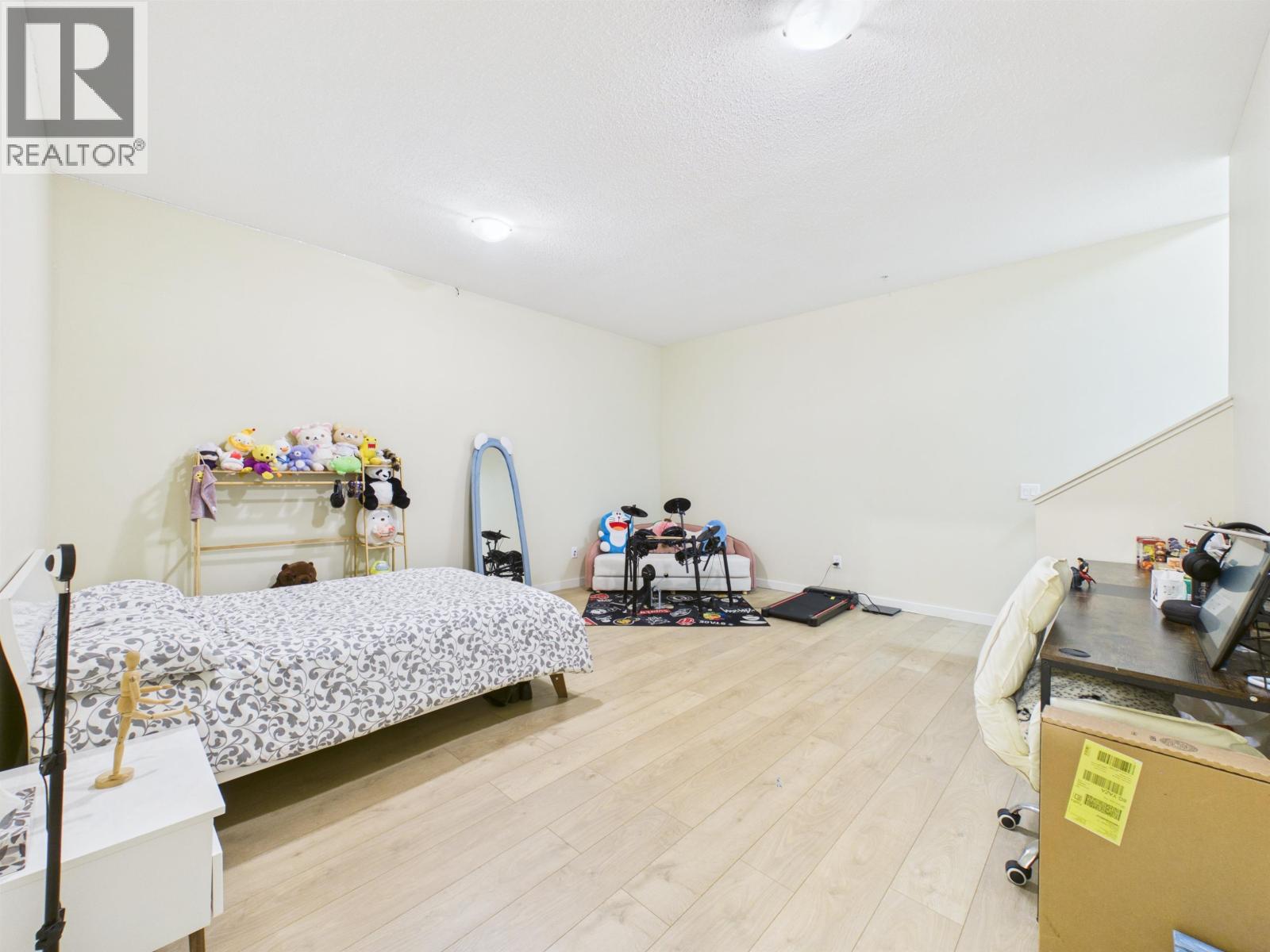 6222 LOGAN LANE, Vancouver — photo 7