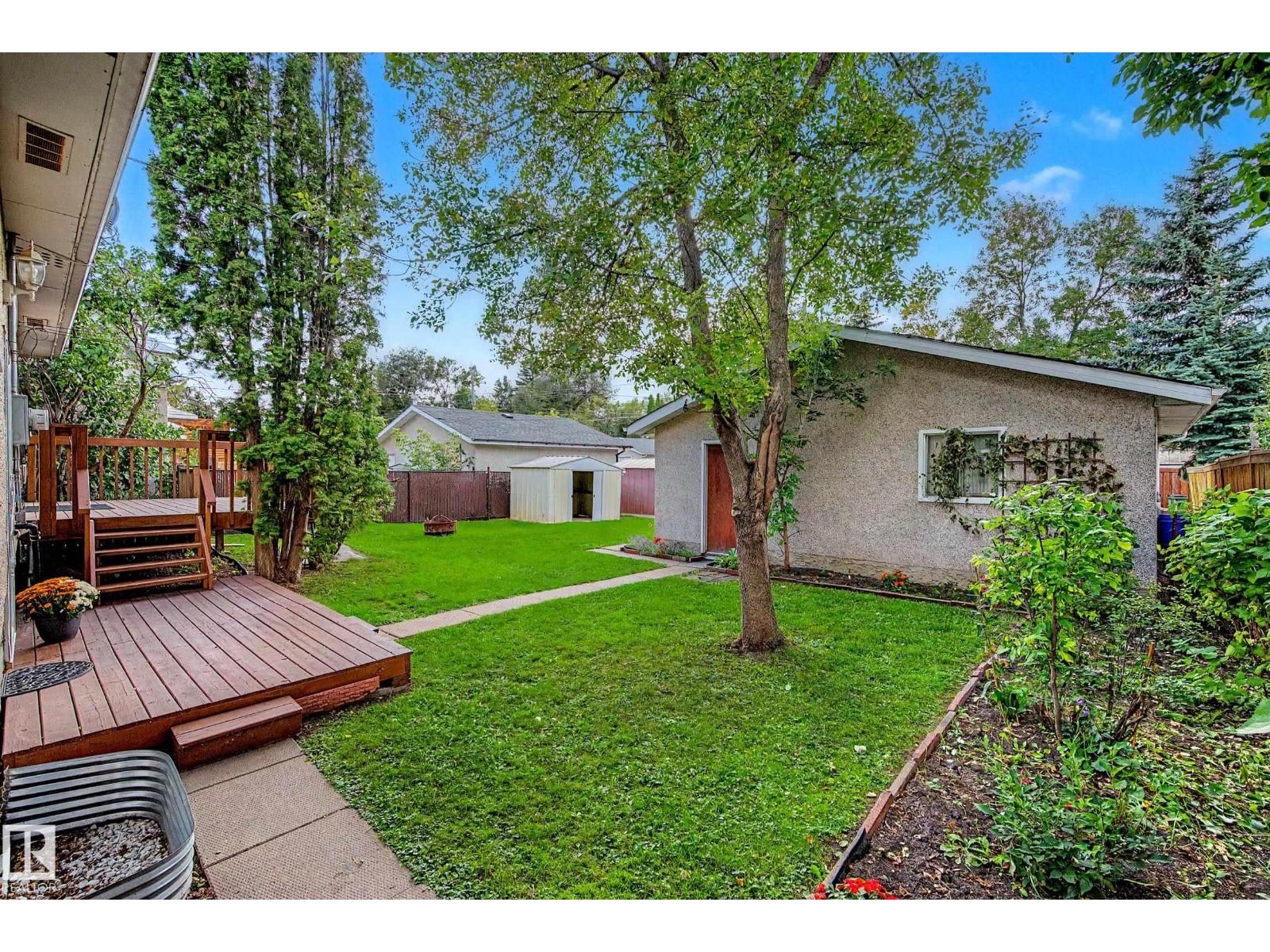 10830 138 ST NW - 36