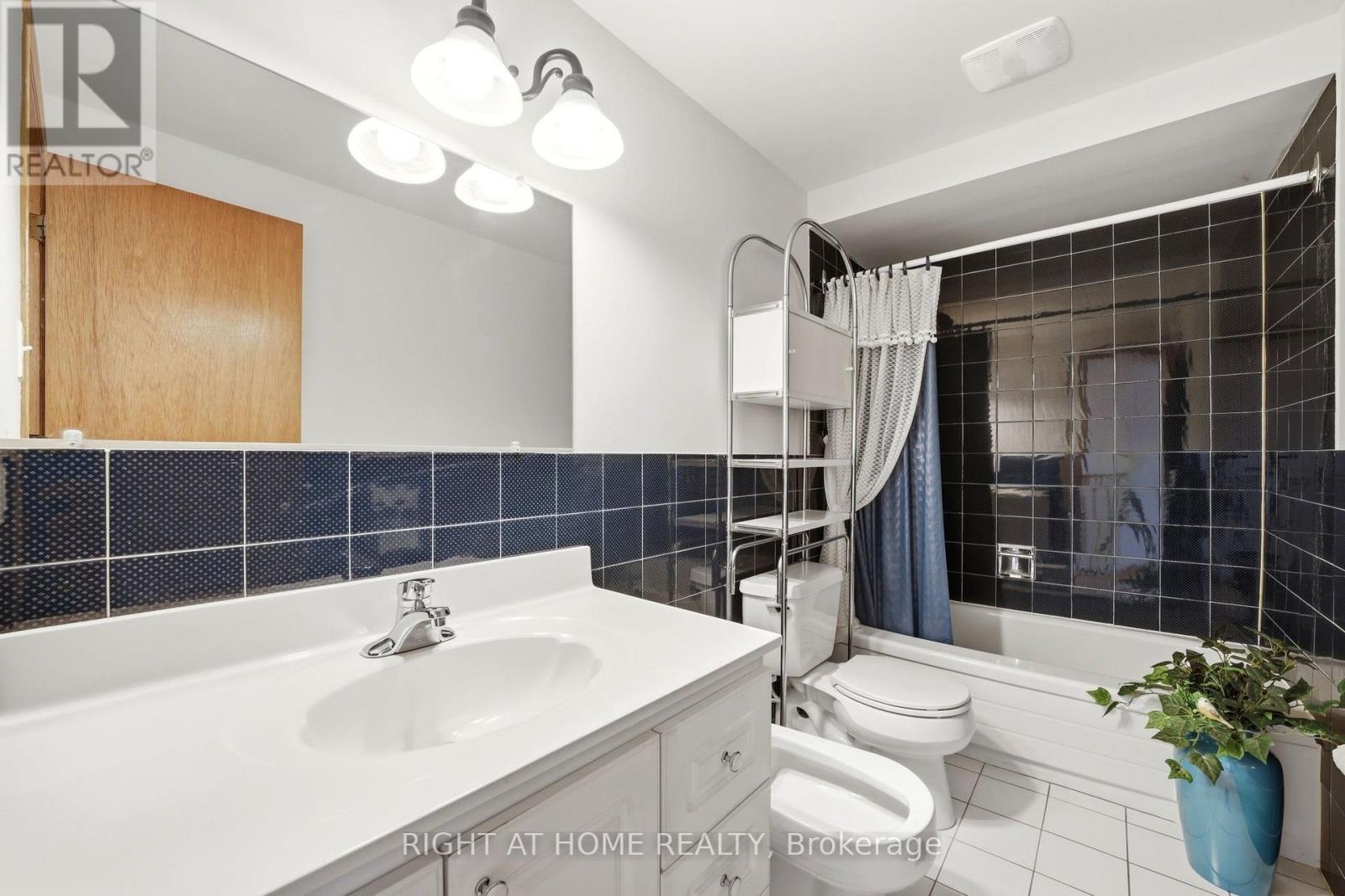 98 BEAVER TERRACE - 26