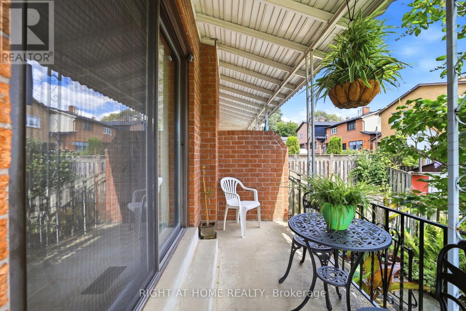 98 BEAVER TERRACE - 37