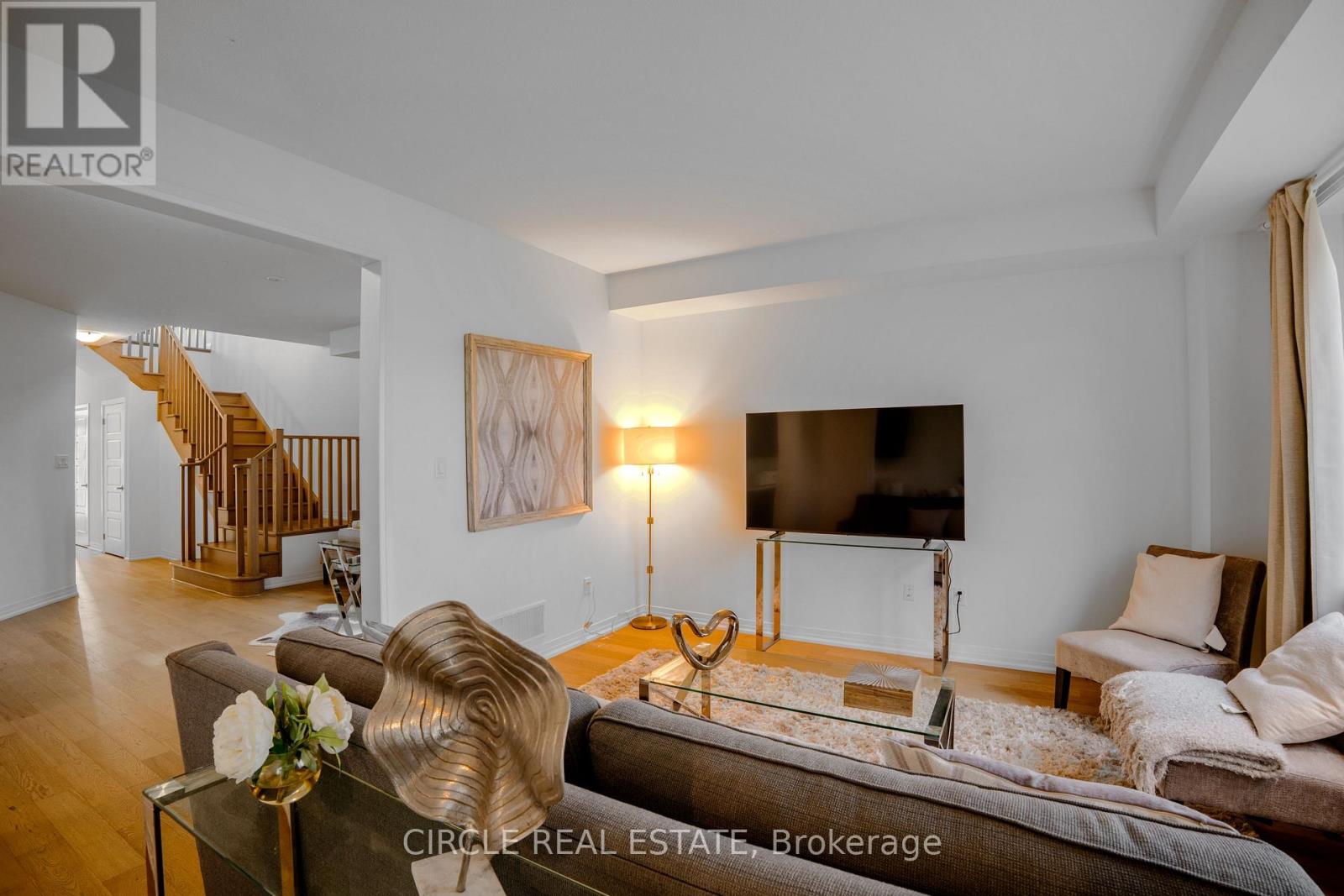 30 HERITAGE WAY - 10
