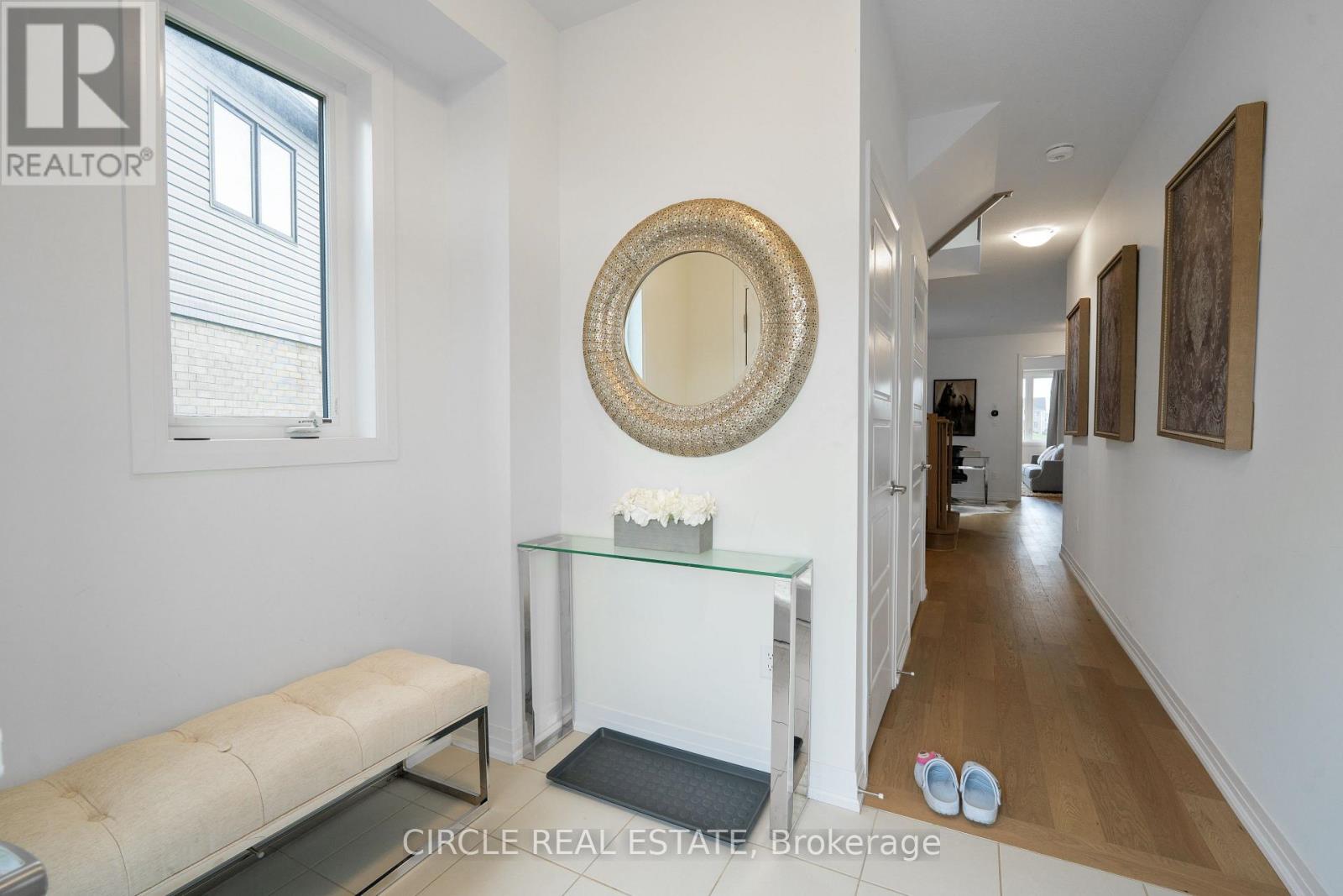 30 HERITAGE WAY - 5
