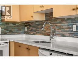 425, 1717 60 Street SE - photo 9