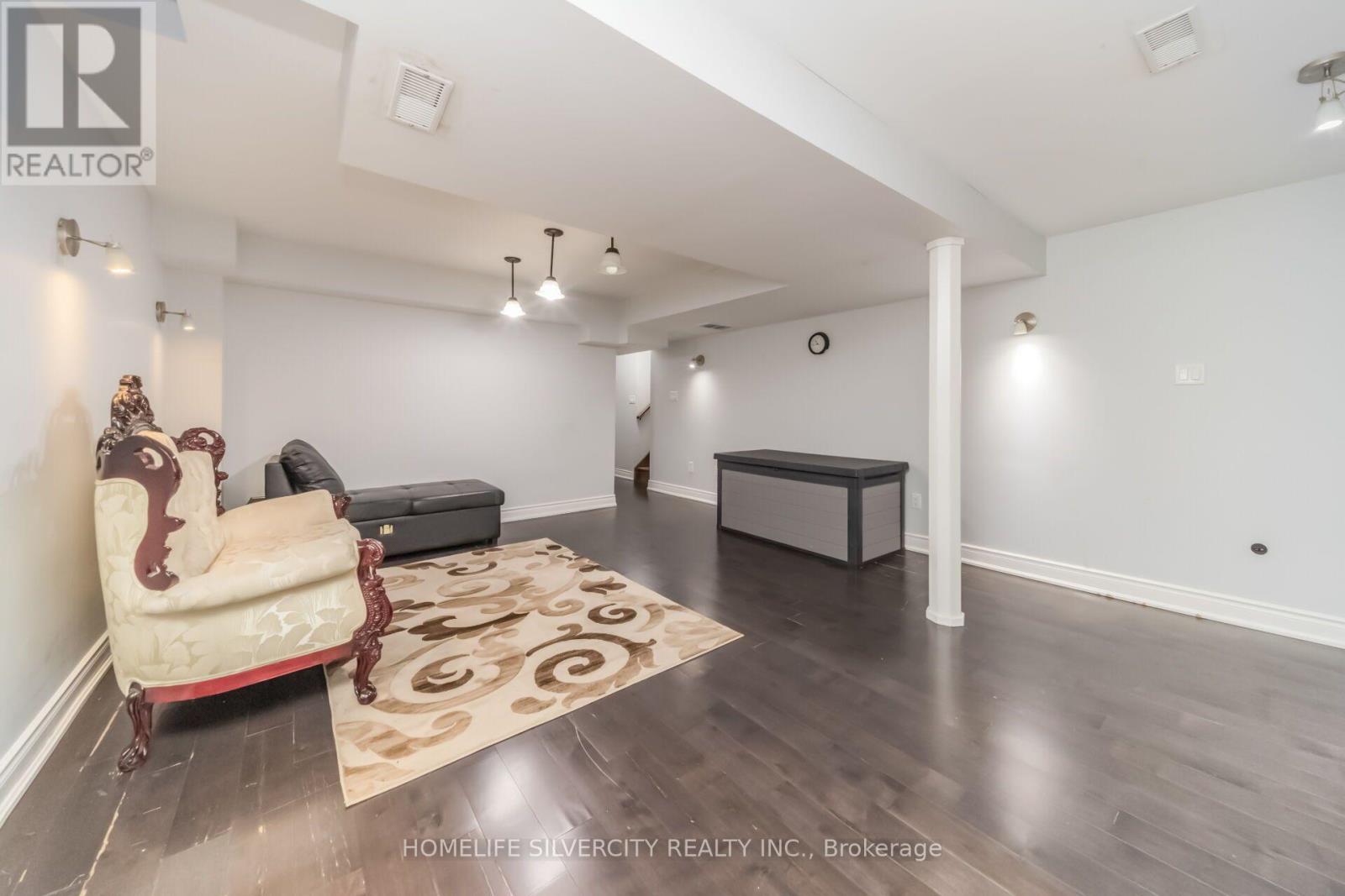 30 FAIRHILL AVENUE - 38