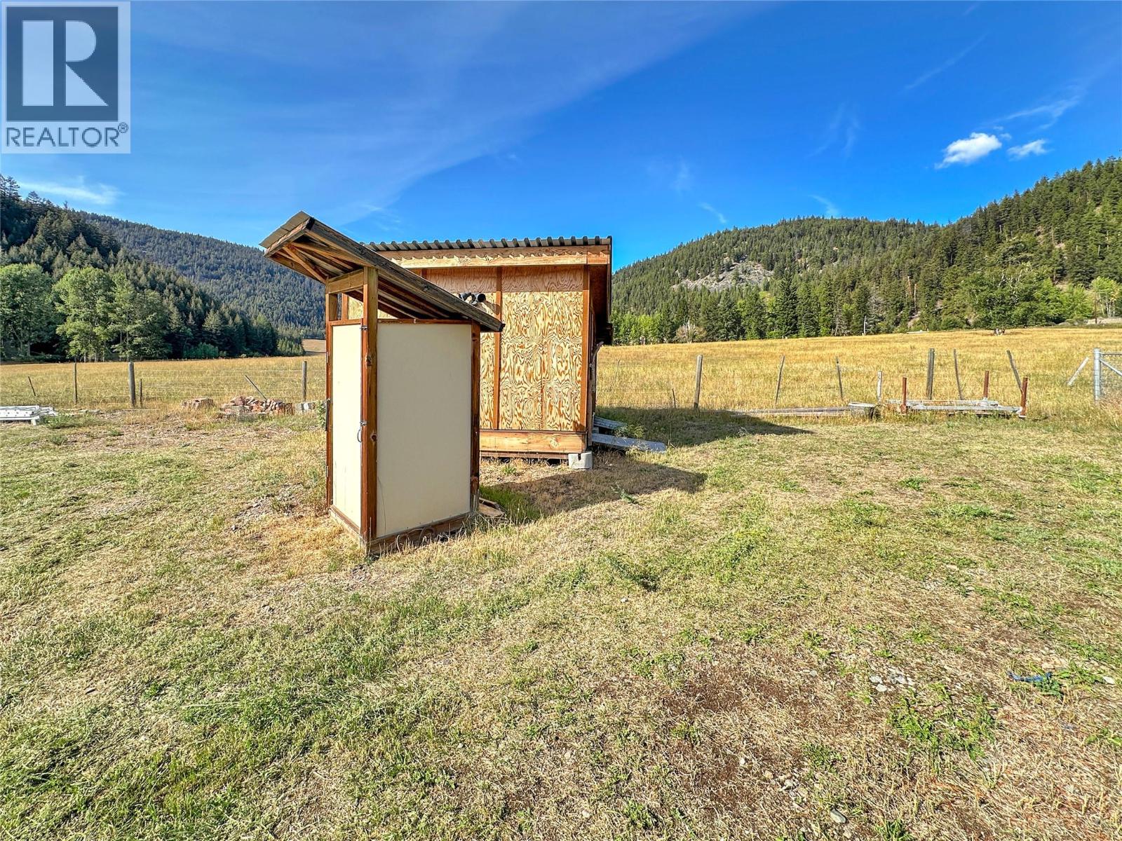  122 Skye Blue Loop, Princeton - Image 1