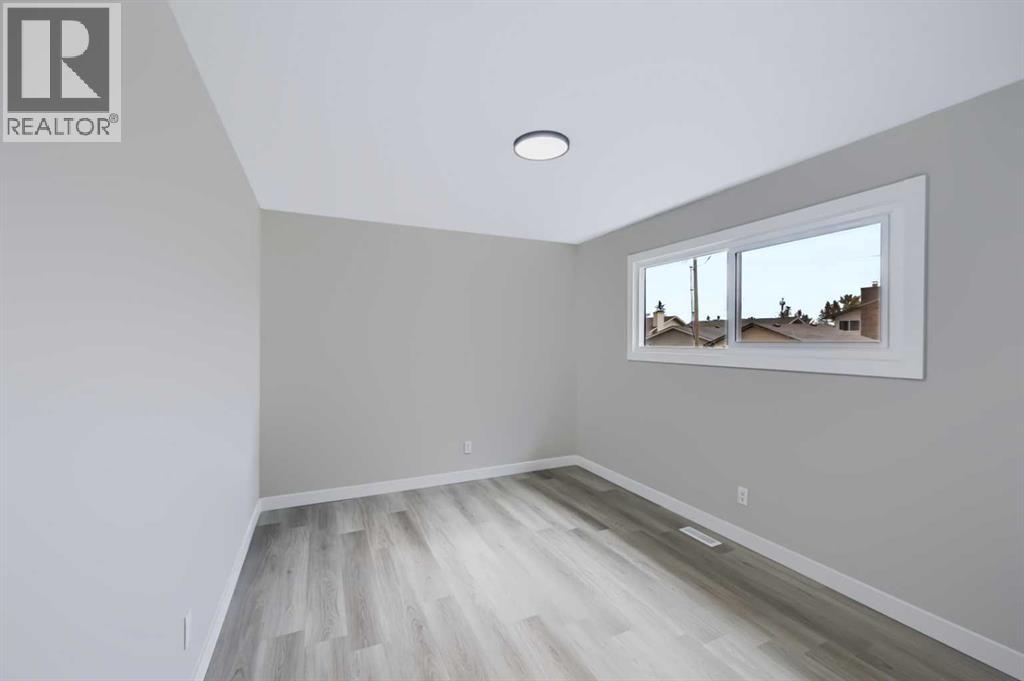 139 Falsby Road NE - Image 17