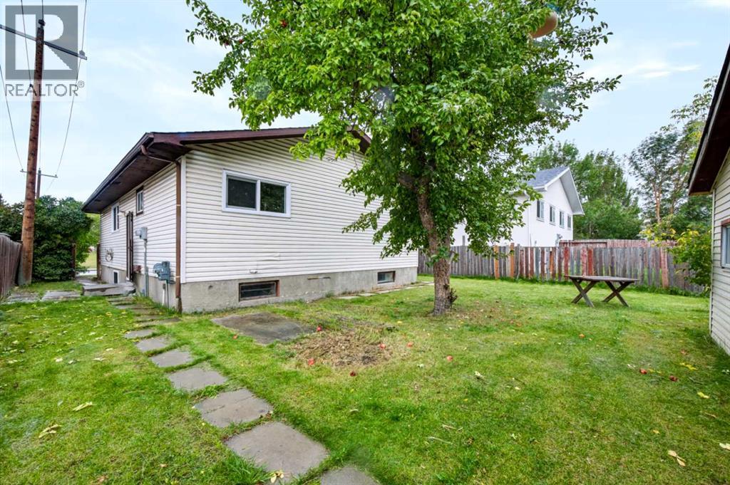 139 Falsby Road NE - Image 42