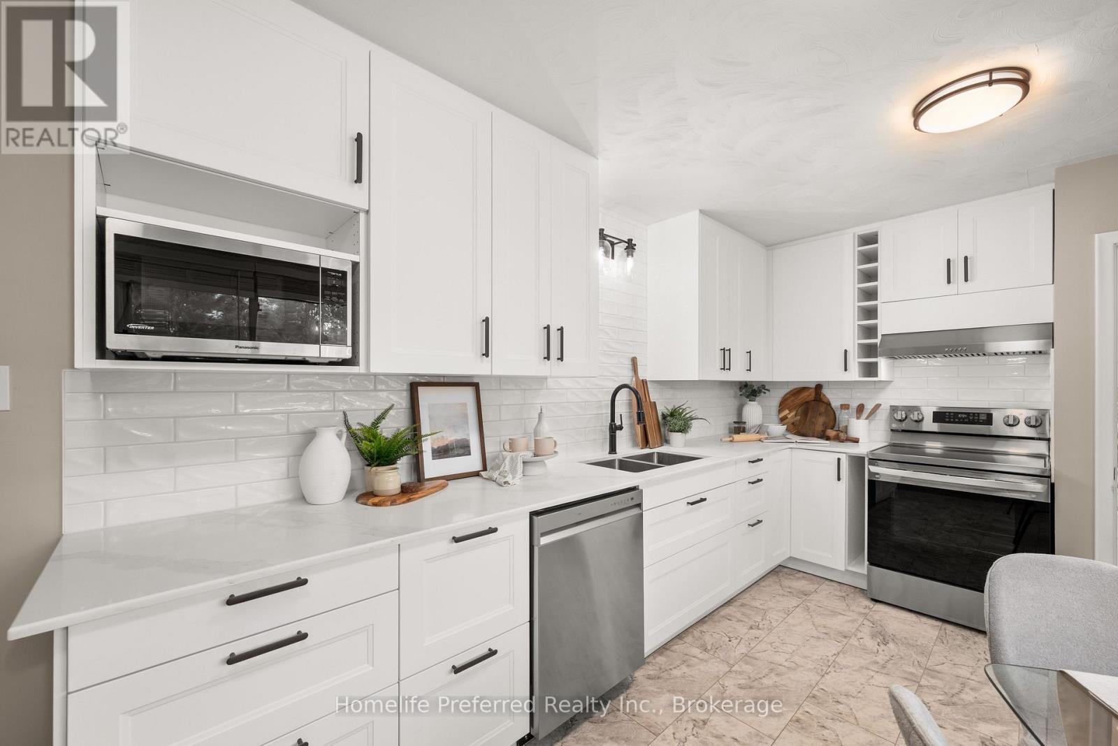 3224 LAKEFIELD ROAD - 14