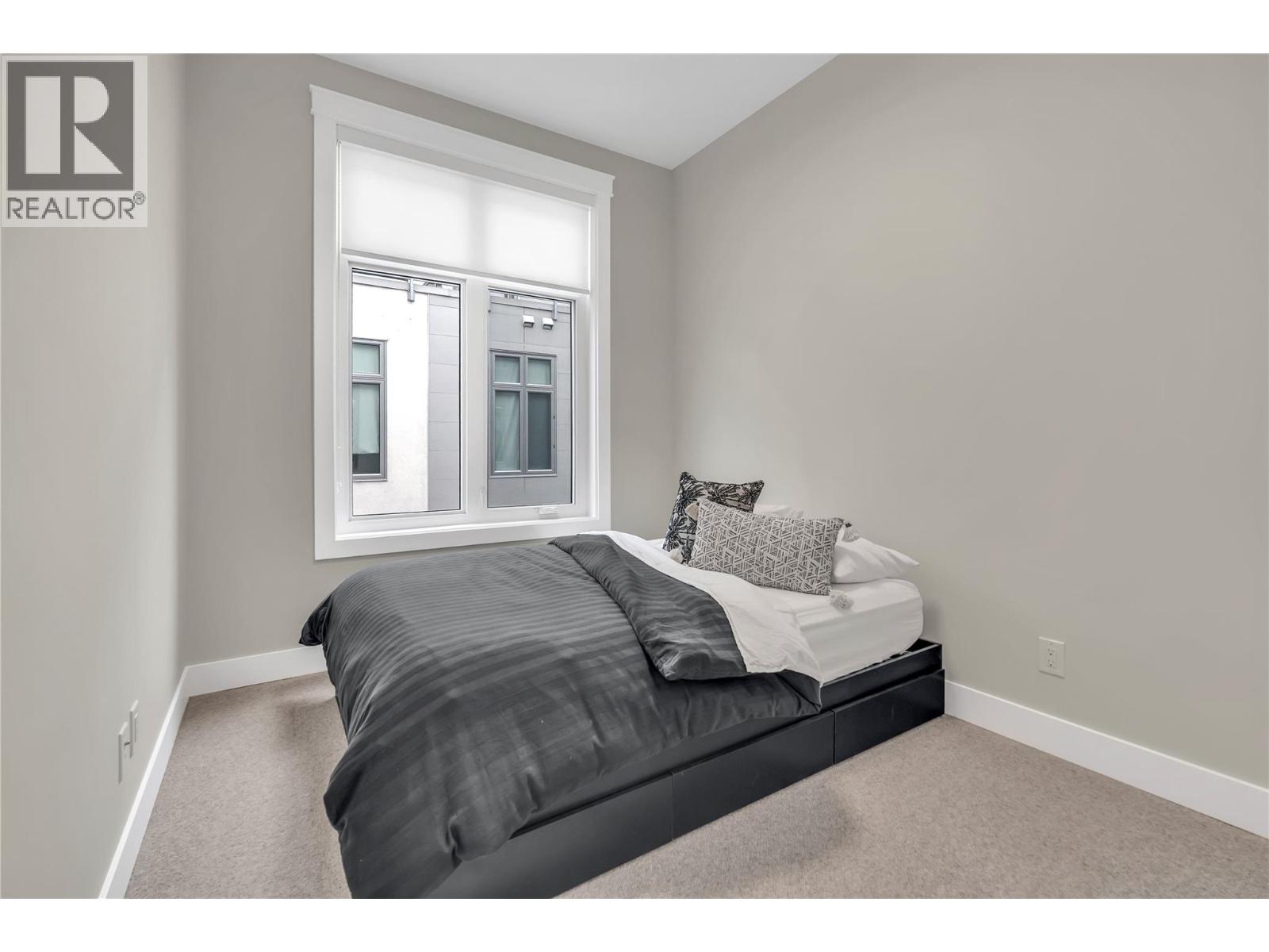 #102 222 LEE Avenue - Image 30