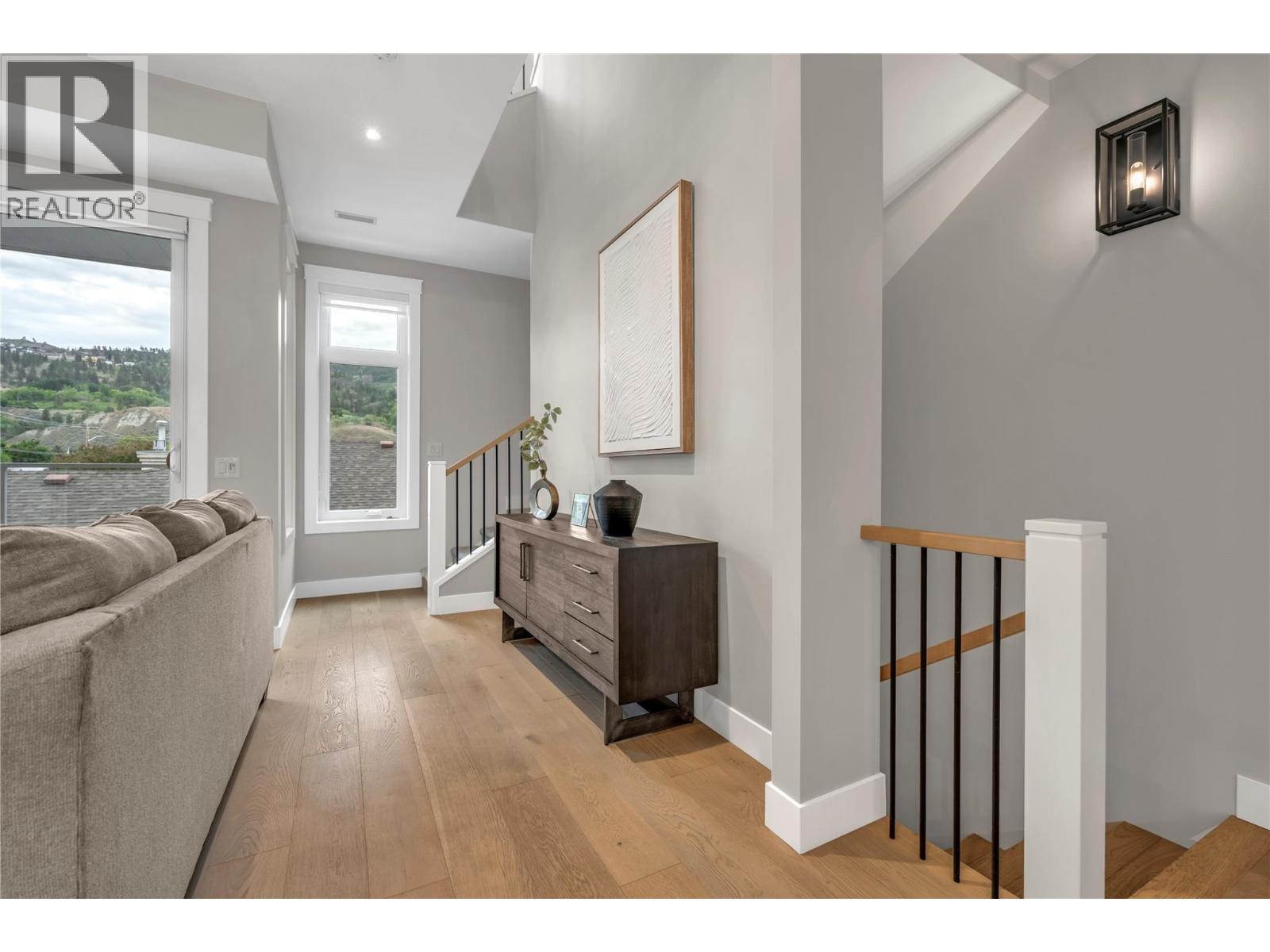 #102 222 LEE Avenue - Image 23