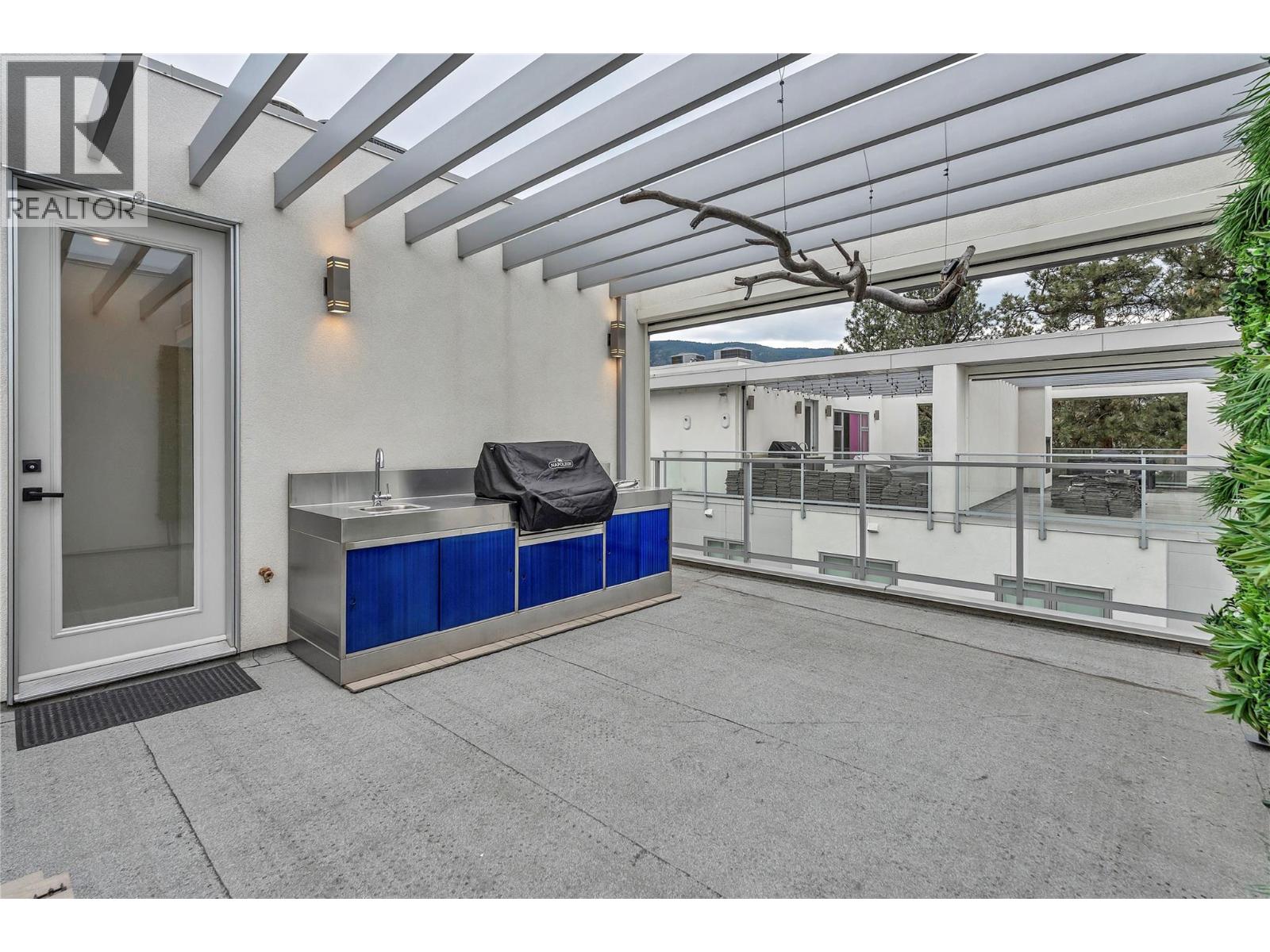 #102 222 LEE Avenue - Image 39
