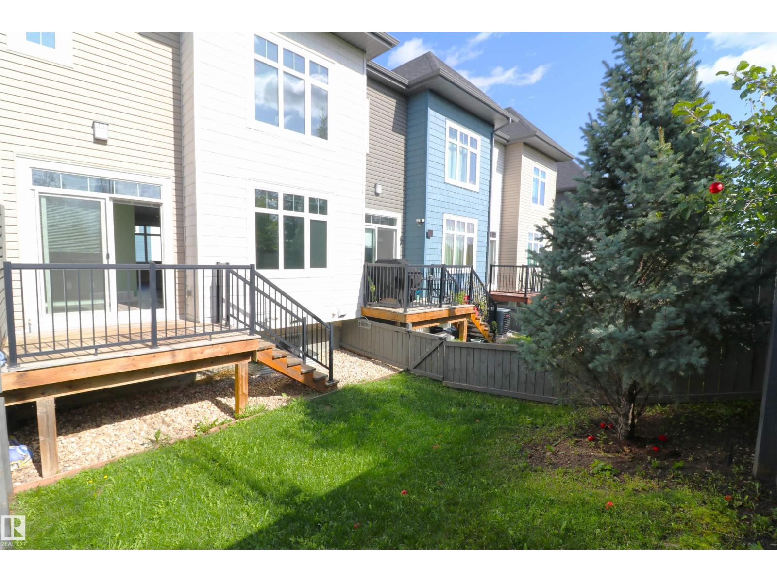 #77 600 BELLEROSE DR - 11