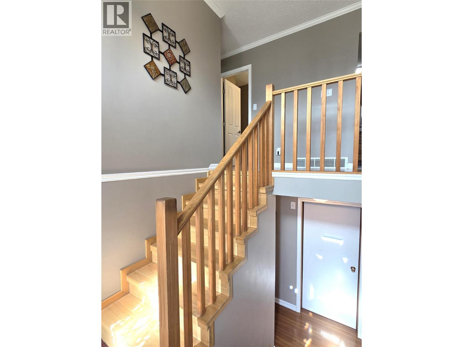 7389 Valley Heights Drive - Image 25