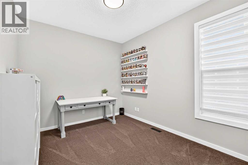 145 Kinniburgh Gardens - photo 17