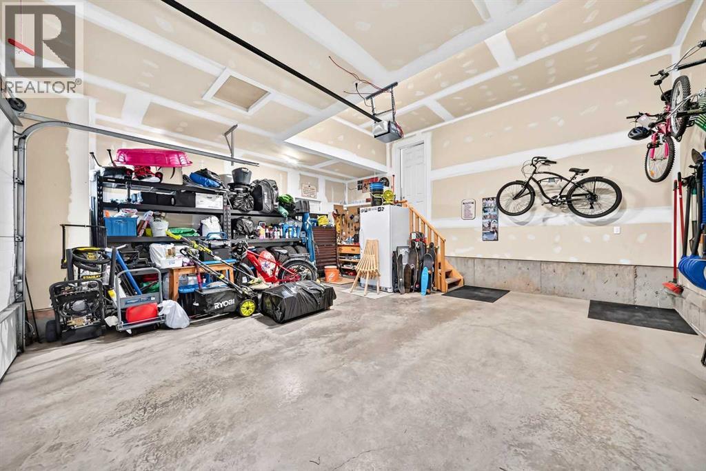 145 Kinniburgh Gardens - 32