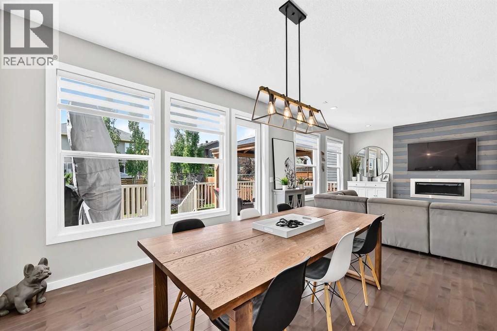 145 Kinniburgh Gardens - 12