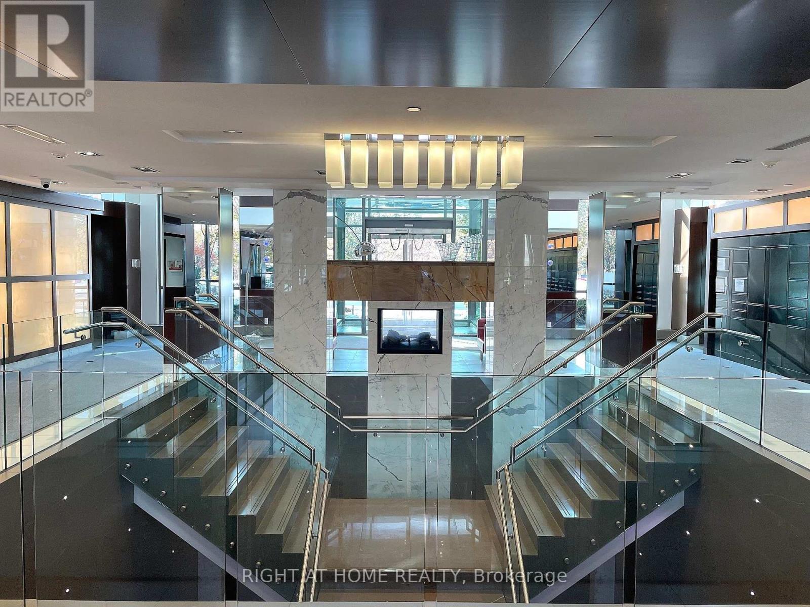 #105 225 SHERWAY GARDENS ROAD - 15