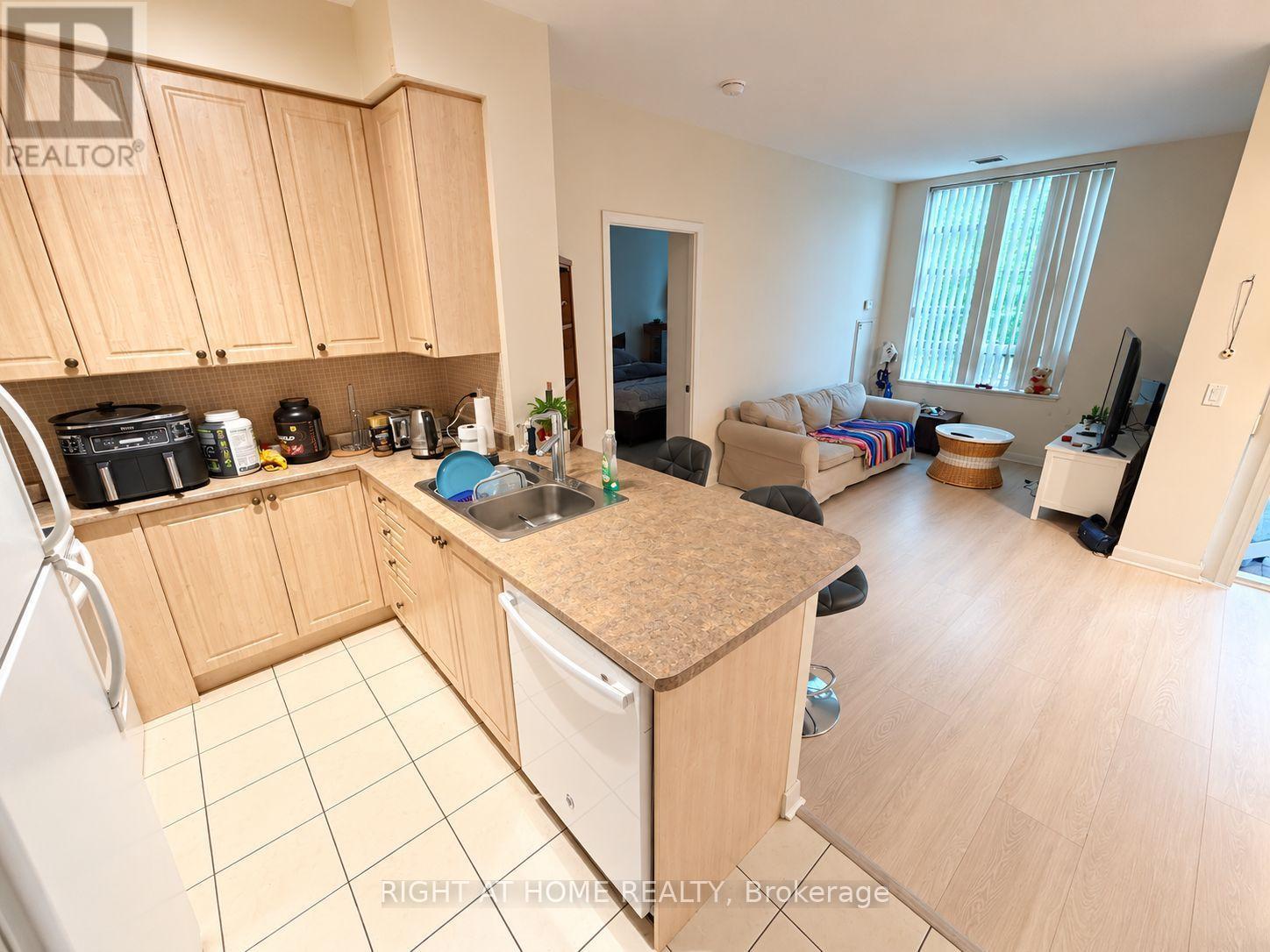 #105 225 SHERWAY GARDENS ROAD - 6